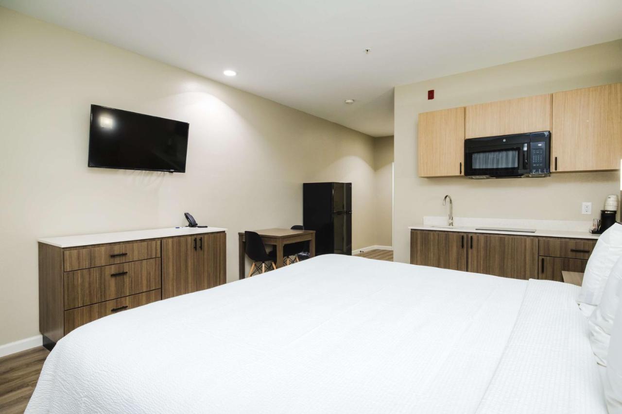 Surestay Studio By Best Western Conroe Downtown Eksteriør billede