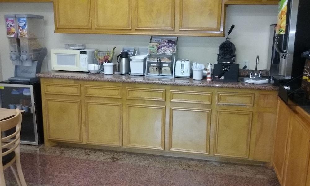 Surestay Studio By Best Western Conroe Downtown Eksteriør billede
