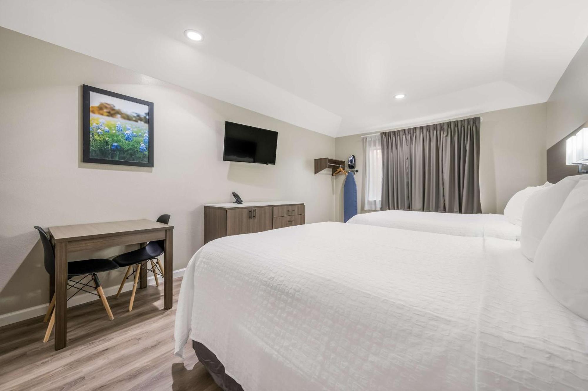 Surestay Studio By Best Western Conroe Downtown Eksteriør billede